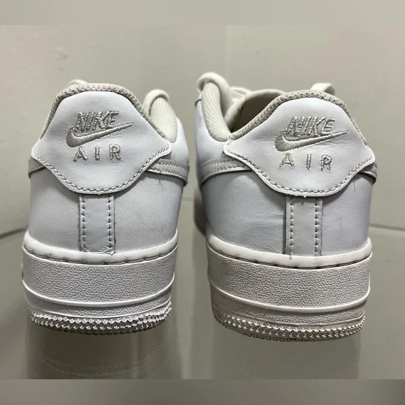 Nike Air Force 1 White Sneakers Size 6.5Y - Picture 6 of 8